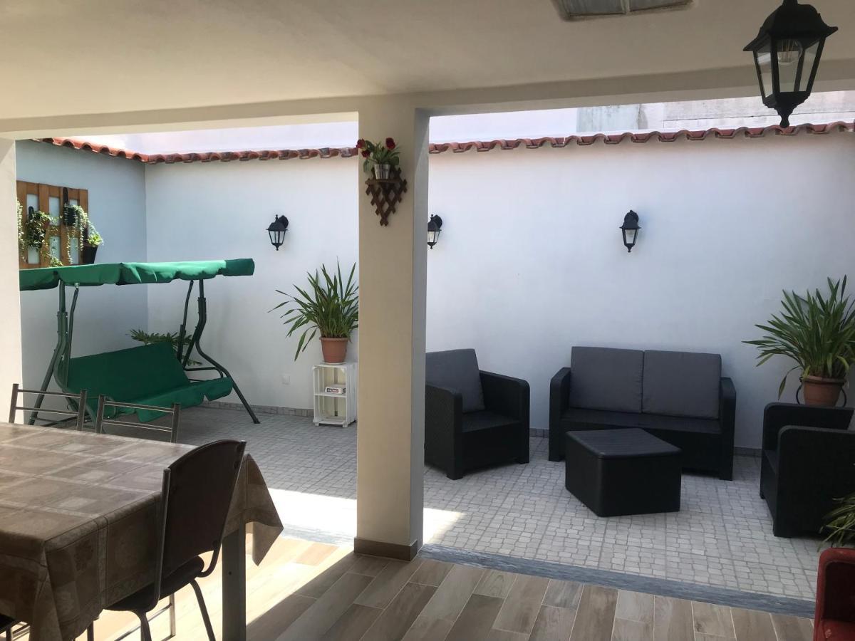 Villa Casa Dos Capinha Caldas Da Rainha Exterior foto