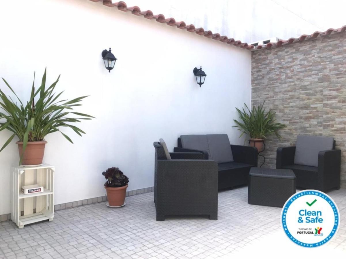Villa Casa Dos Capinha Caldas Da Rainha Exterior foto